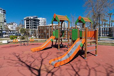 设计师利用虚幻5重制《恐龙危机》女主蕾吉娜